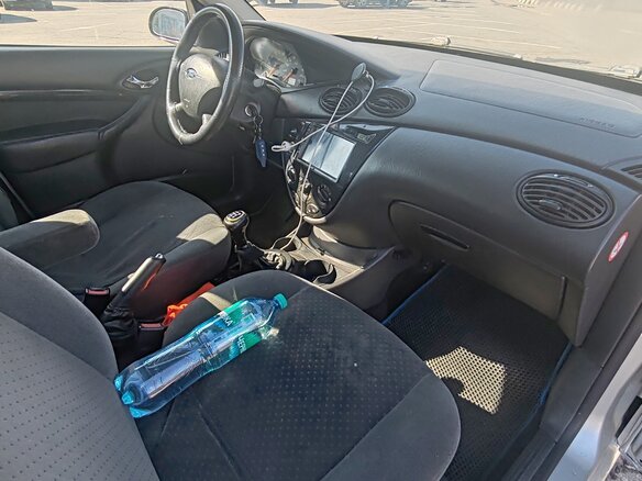 2004 Ford Focus I Рестайлинг, серебристый, 320000 рублей - вид 9