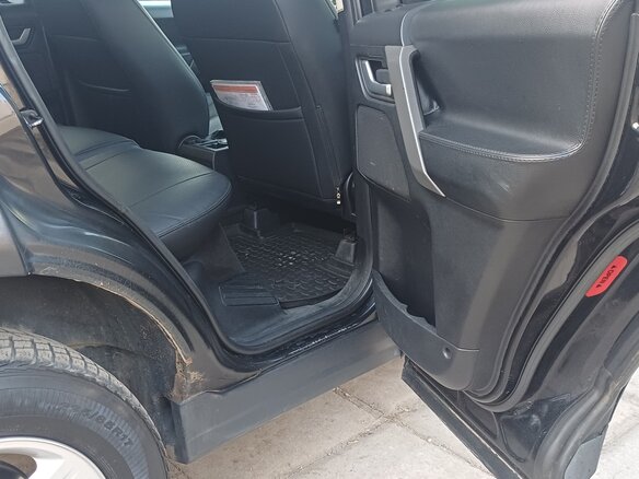 2009 Land Rover Freelander II, чёрный, 1500000 рублей - вид 12