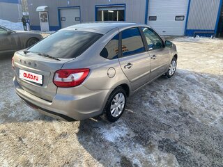 2019 Lada (ВАЗ) Granta I Рестайлинг, серебристый, 685000 рублей, вид 3