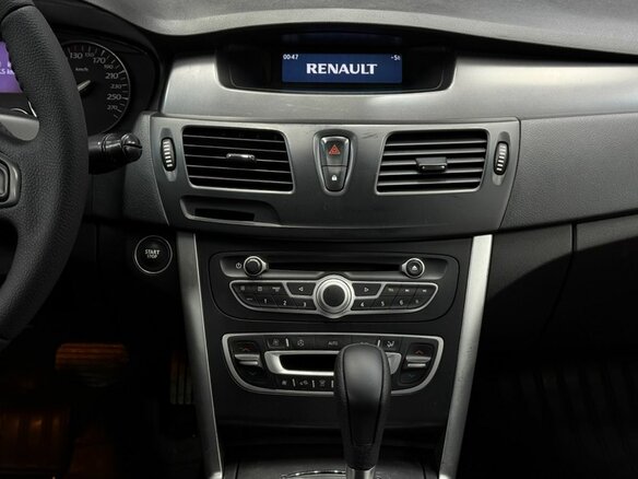 2010 Renault Latitude I, серый, 574888 рублей - вид 12