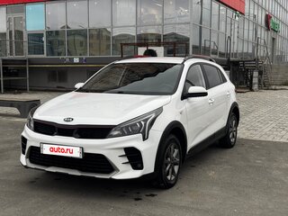 2021 Kia Rio X IV Рестайлинг, белый, 1650000 рублей, вид 1
