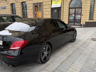 2018 Mercedes-Benz E-Класс 400 V (W213, S213, C238), чёрный, 2900000 рублей, вид 5
