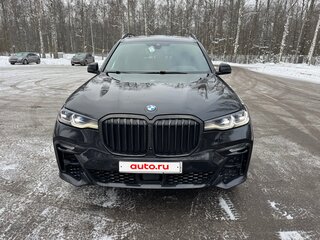 2021 BMW X7 30d I (G07), чёрный, 8000000 рублей, вид 3