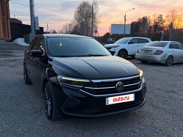 2020 Volkswagen Polo VI, чёрный, 1550000 рублей - вид 2