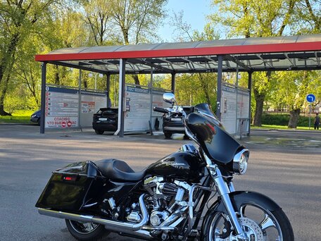 2009 Harley-Davidson Street Glide, чёрный, 980000 рублей, вид 3