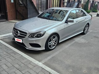 2014 Mercedes-Benz E-Класс 200 IV (W212, S212, C207) Рестайлинг, серебристый, 2280000 рублей, вид 2