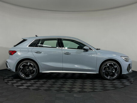 2026 Audi A3 Sportback 35 TFSI IV (8Y) Рестайлинг, серый, 4350000 рублей, вид 5