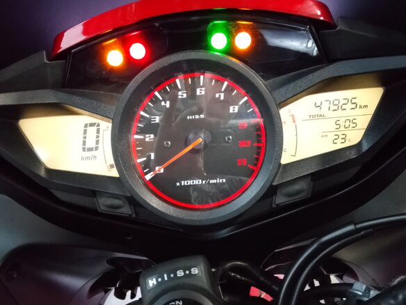 2011 Honda VFR 1200, красный, 669000 рублей - вид 8