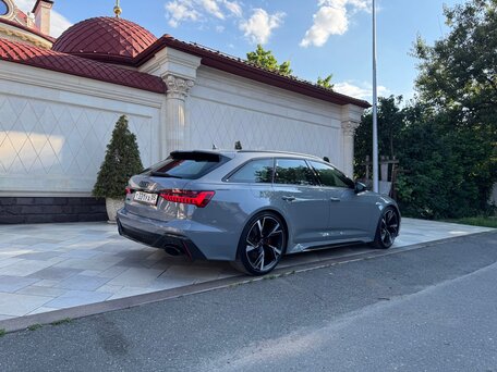 2021 Audi RS 6 IV (C8), серый, 14000000 рублей, вид 5