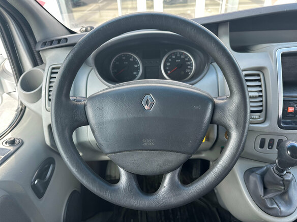 2011 Renault Trafic II Рестайлинг, серый, 885000 рублей - вид 10