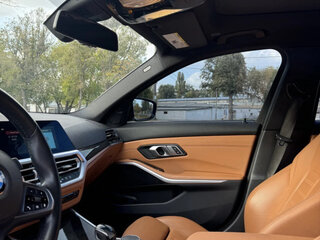 2020 BMW 3 серии 320i xDrive VII (G2x), чёрный, 1800000 рублей, вид 4