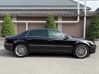 2010 Volkswagen Phaeton 4-Seater I Рестайлинг, чёрный, 3500000 рублей, вид 3