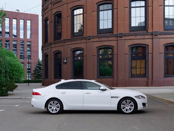 2020 Jaguar XF II, белый - вид 7