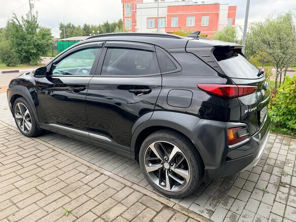 2020 Hyundai Kona I, чёрный, 2050000 рублей - вид 3
