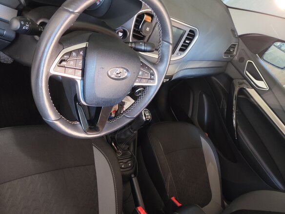2024 Lada (ВАЗ) Vesta I Рестайлинг (NG), белый, 1297000 рублей - вид 16