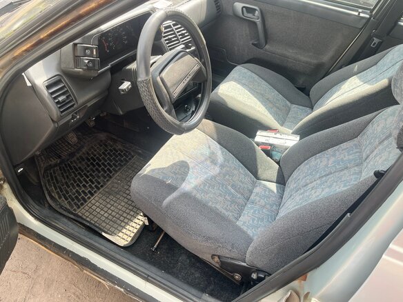 2002 Lada (ВАЗ) 2110, серебристый, 95000 рублей - вид 9