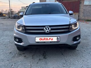 2011 Volkswagen Tiguan I Рестайлинг, серый, 1250000 рублей, вид 2