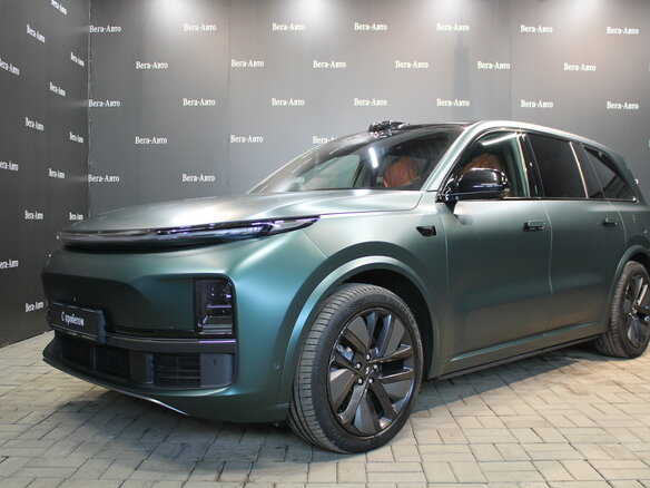 2023 Li Auto (Lixiang) L9 44.5 kWh I, зелёный