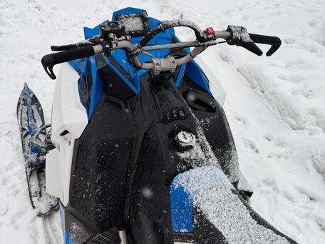 2016 Polaris 800 RMK, синий, 820000 рублей, вид 4