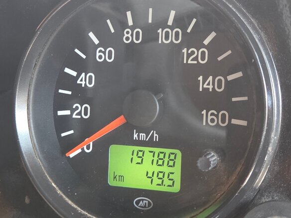 2015 УАЗ Хантер 315195, чёрный, 2200000 рублей - вид 12