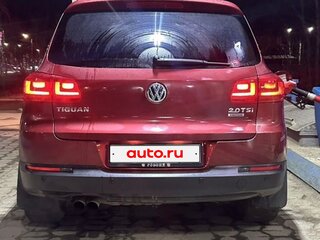 2013 Volkswagen Tiguan I Рестайлинг, красный, 1300000 рублей, вид 3