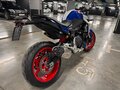 2025 BMW F 900 R, синий, 1370000 рублей - вид 5