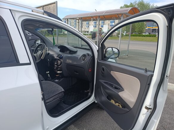 2013 Chery IndiS (S18D) I, белый, 355000 рублей - вид 15