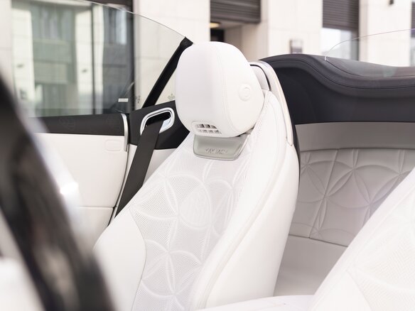 2026 Mercedes-Benz Maybach SL SL 680, пурпурный, 33990000 рублей - вид 26