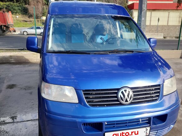 2009 Volkswagen Transporter T5, синий, 650000 рублей - вид 1