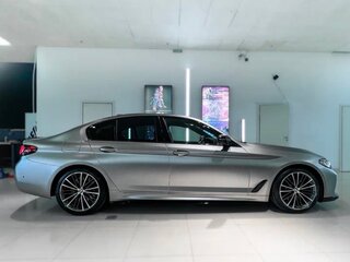 2020 BMW 5 серии 540d xDrive VII (G30/G31/G38) Рестайлинг, серый, 5700000 рублей, вид 3