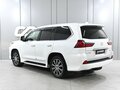 2017 Lexus LX 570 III Рестайлинг 2, белый, 5799000 рублей - вид 1