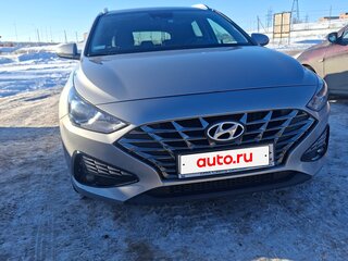 2022 Hyundai i30 III Рестайлинг 2, серебристый, 1260000 рублей, вид 1