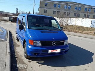 1998 Mercedes-Benz Vito I (W638), синий, 560000 рублей, вид 2