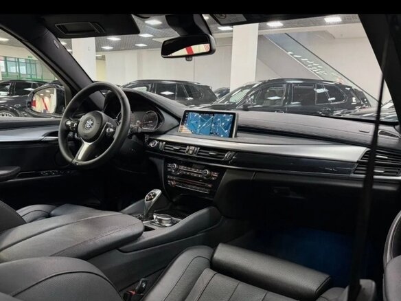 2017 BMW X6 M50d II (F16), белый, 3200000 рублей - вид 4