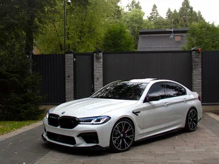 2018 BMW 5 серии 540i xDrive VII (G30/G31/G38), белый, 5500000 рублей, вид 2