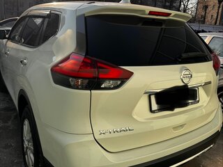 2019 Nissan X-Trail III Рестайлинг, белый, 1800000 рублей, вид 5