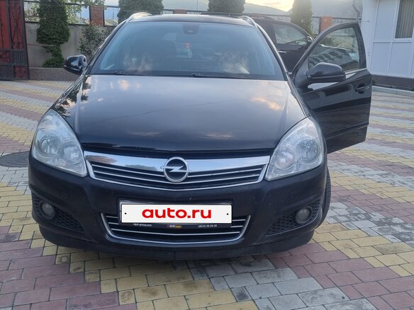 2010 Opel Astra H Рестайлинг, чёрный, 550000 рублей