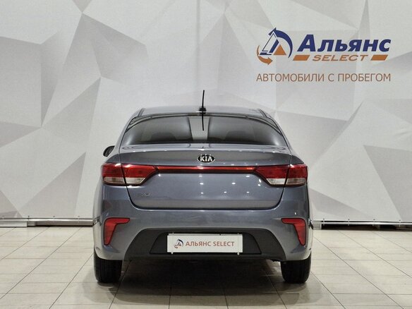 2020 Kia Rio IV, серый, 1325000 рублей - вид 3