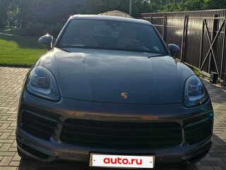 2019 Porsche Cayenne E-Hybrid III, серый, 6000000 рублей, вид 2