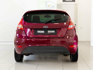2012 Ford Fiesta Mk6, красный, 500000 рублей, вид 5
