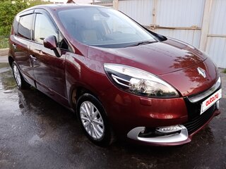 2012 Renault Scenic III Рестайлинг, красный, 995000 рублей, вид 3