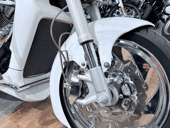 2007 Suzuki Boulevard M109R, белый, 1799000 рублей - вид 20