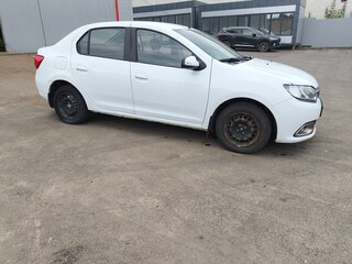 2015 Renault Logan II, белый, 360000 рублей, вид 3