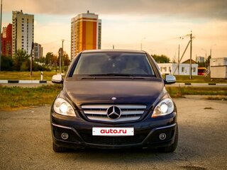 2011 Mercedes-Benz B-Класс 180 I (W245) Рестайлинг, чёрный, 850000 рублей, вид 4