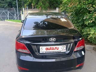 2015 Hyundai Solaris I Рестайлинг, чёрный, 750000 рублей, вид 3