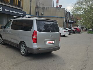 2008 Hyundai Grand Starex I, серый, 1400000 рублей, вид 4