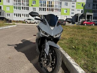 2026 Yamaha YZF-R3, серый, 320000 рублей, вид 3
