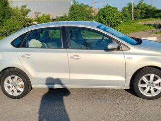 2012 Volkswagen Polo V, серебристый, 980000 рублей, вид 5