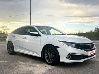 2019 Honda Civic X, белый, 1950000 рублей, вид 3