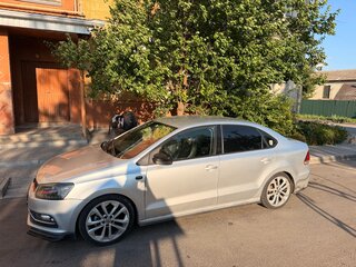 2011 Volkswagen Polo V, серебристый, 580000 рублей, вид 4